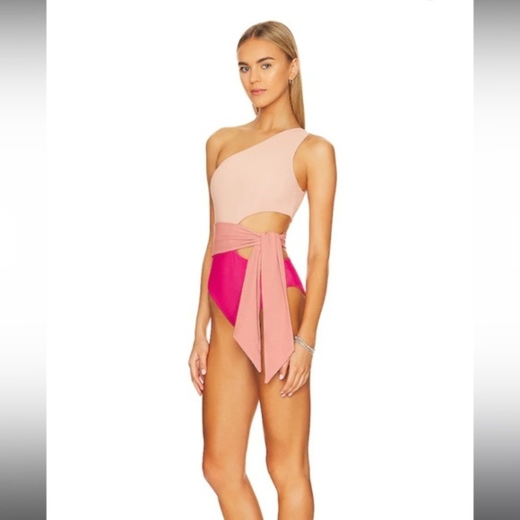 Carlie One Piece in Rouge Color Block • Size Medium •NWT - Picture 5 of 6